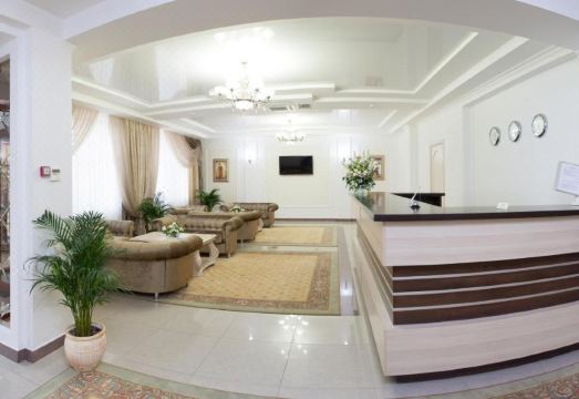 Raygond Hotel Hotel Overview