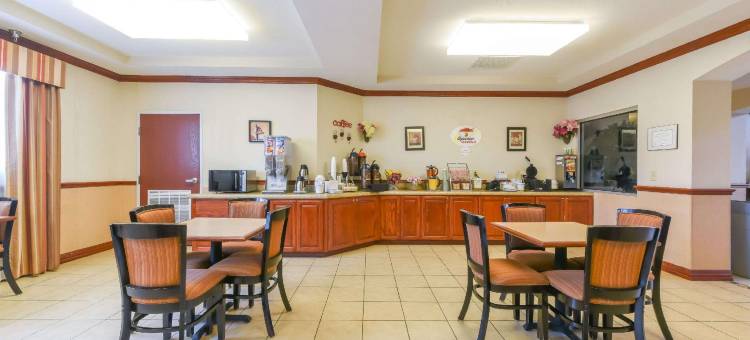 阿尔瓦拉多速8酒店(Super 8 by Wyndham Alvarado)图片