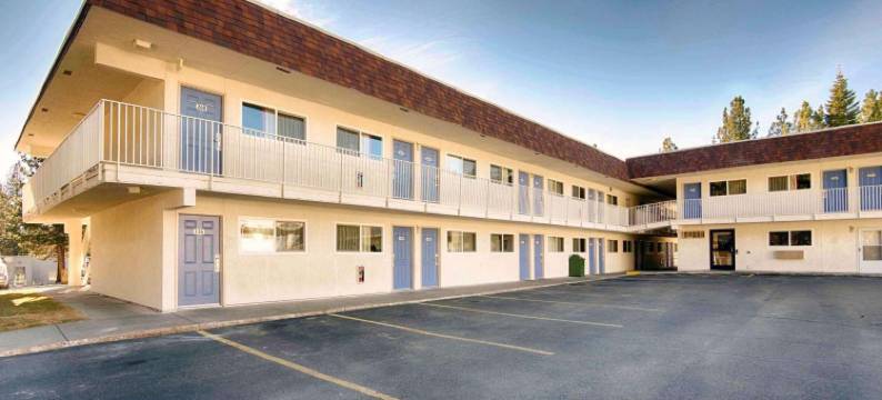 马默斯莱克斯6号汽车旅馆(Motel 6 Mammoth Lakes, CA)图片