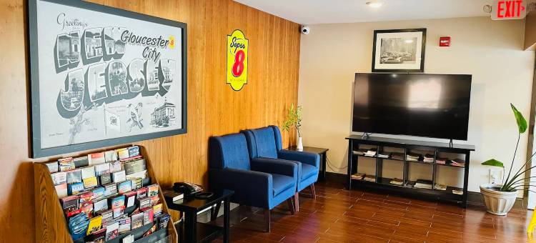 速8酒店-由温德姆管理-格洛斯特(Super 8 by Wyndham Gloucester)图片