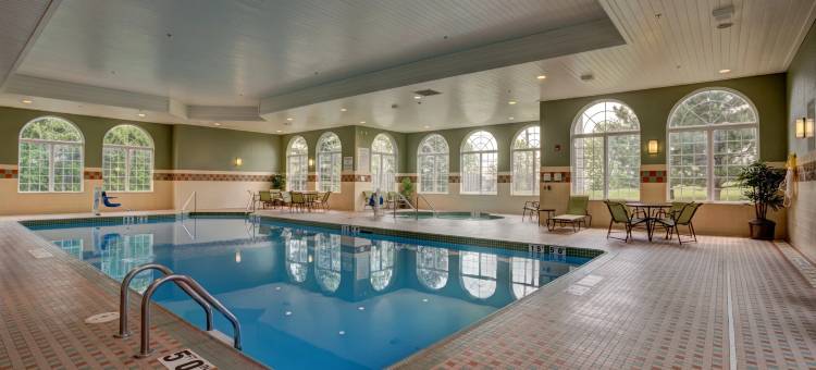 Holiday Inn & Suites 密尔沃基机场(Holiday Inn & Suites Milwaukee Airport)图片
