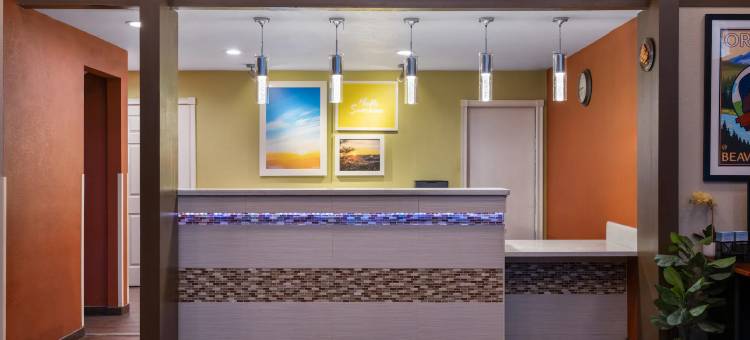 克拉马斯福尔斯温德姆戴斯酒店(Days Inn by Wyndham Klamath Falls)图片