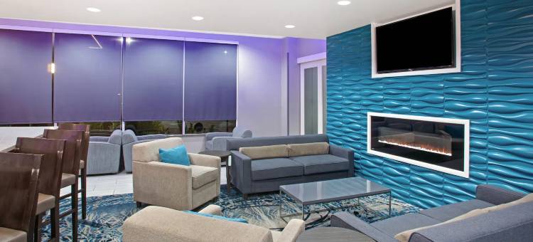 维多利亚南拉昆塔温德姆套房酒店(La Quinta Inn & Suites by Wyndham Victoria - South)图片