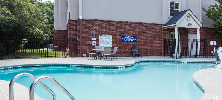 亚特兰大康纳斯麦客达套房酒店(Microtel Inn & Suites by Wyndham Conyers Atlanta Area)图片