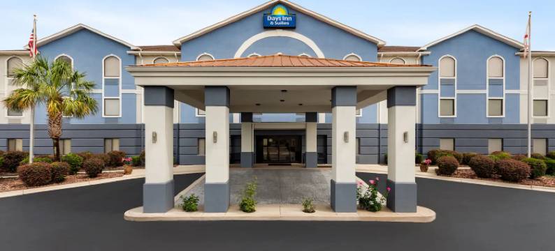 普拉特维尔蒙哥马利戴斯套房酒店(Days Inn & Suites by Wyndham Prattville-Montgomery)图片