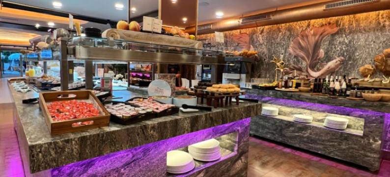 阿勒塔克房 ON 酒店(On Aleta Room Designed for Adults)图片