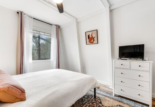 Hemlock Hideout Hotel Overview