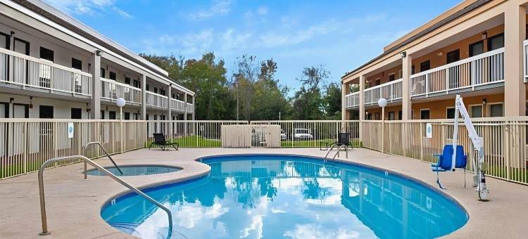 金斯兰凯艺酒店(Quality Inn Kingsland)图片