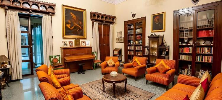 尼兰巴格宫酒店(Nilambag Palace Hotel)图片