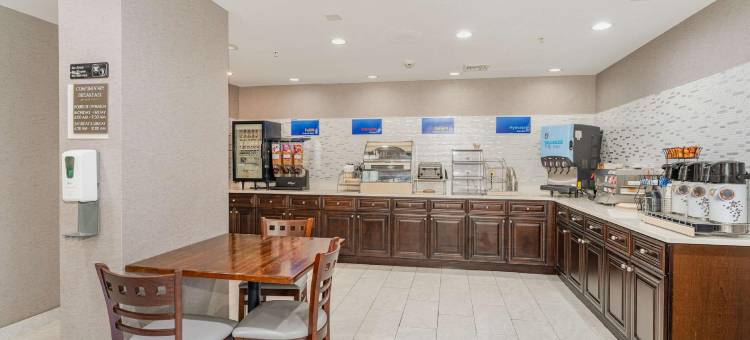 克纳斯维尔贝斯特韦斯特酒店(Best Western Kernersville)图片
