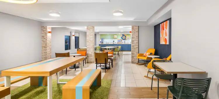 Spark by Hilton Roanoke Civic Center图片