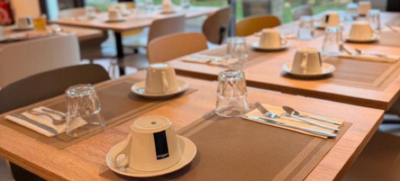 基里亚德酒店-阿让特伊(Kyriad Argenteuil)图片