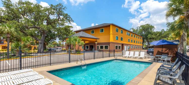 比洛克西海滩戴斯酒店(Days Inn by Wyndham Biloxi Beach)图片