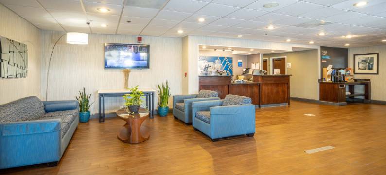 伊丽莎白纽瓦克机场智选假日酒店(Holiday Inn Express NEWARK AIRPORT – ELIZABETH by IHG)图片