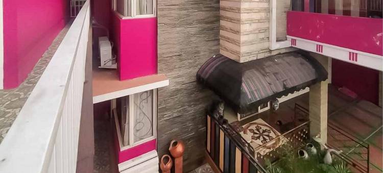 D'h Mansion la Rosa Syariah Sentul Mitra RedDoorz图片