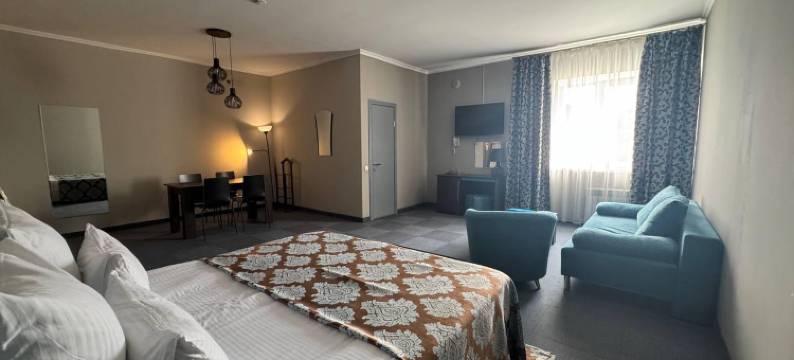 雷克塔酒店(Raketa Hotel)图片