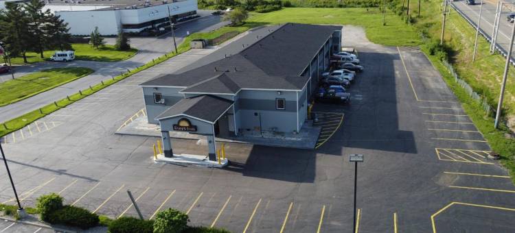 印第安纳波利斯东波斯特路温德姆戴斯酒店(Days Inn by Wyndham Indianapolis East Post Road)图片