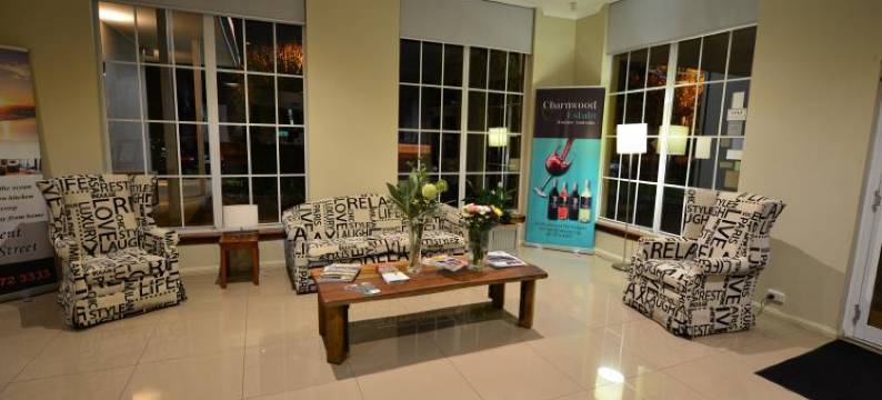 马奇温宁波斯特汽车旅馆(Winning Post Motor Inn)图片