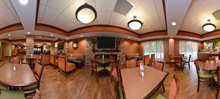 智选假日套房酒店代顿 - 森特维尔(Holiday Inn Express & Suites Dayton-Centerville)图片