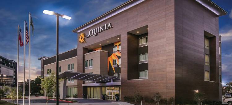 达拉斯理查森拉昆塔温德姆套房酒店(La Quinta Inn & Suites by Wyndham Dallas - Richardson)图片