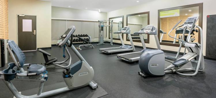 克利奇站南拉昆塔温德姆套房酒店(La Quinta Inn & Suites by Wyndham College Station South)图片