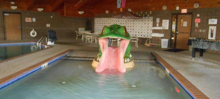 韦特莫尔-缪尼辛美吟温德姆酒店(AmericInn by Wyndham Wetmore Munising)图片