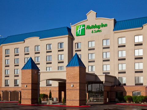 Holiday Inn & Suites 委员会虚张声势- I - 29