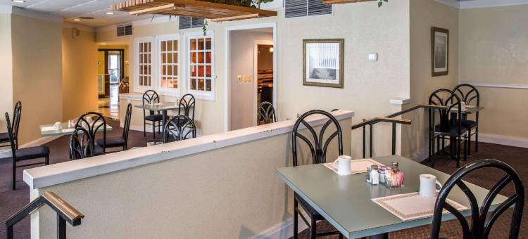 伊丽莎白城凯艺酒店-近大学(Quality Inn Elizabeth City Near University)图片