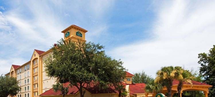 奥卡拉昆塔温德姆套房酒店(La Quinta Inn & Suites by Wyndham Ocala)图片