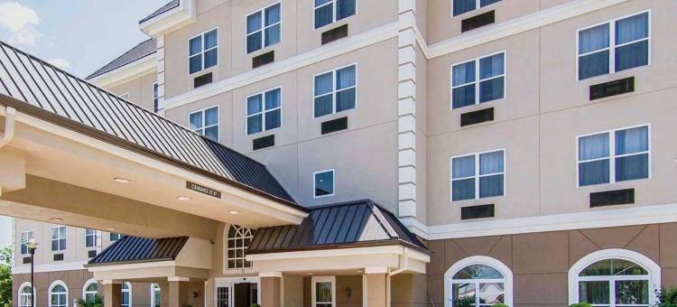 I-35东核桃山凯艺套房酒店(Quality Inn & Suites I-35 E-Walnut Hill)图片