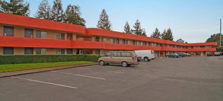 加州圣罗莎美洲最佳价值酒店(Americas Best Value Inn Santa Rosa)图片