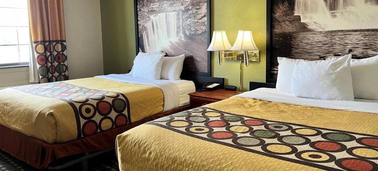 Super 8 by Wyndham Madison IN图片