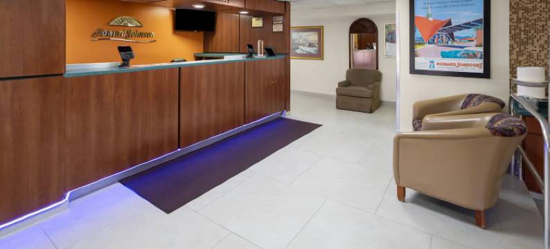 乔治亚州萨凡纳豪生酒店(Howard Johnson by Wyndham Savannah GA)图片