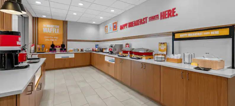 Hampton Inn by Hilton Midland West图片