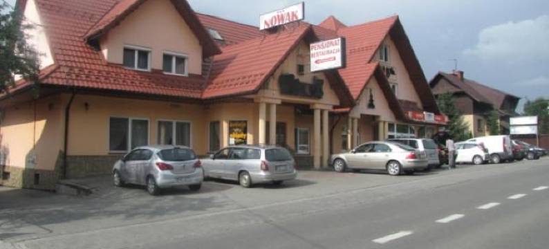 盆约纳特餐厅诺瓦坎旅馆(Pensjonat I Restauracja Nowak)图片