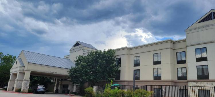 奥斯汀雪松公园雷克莱恩欢朋套房酒店(Hampton Inn & Suites Austin Cedar Park-Lakeline)图片