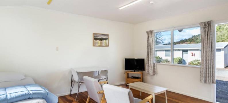 彩虹汽车旅馆(Rainbow Motel & Hot Pools)图片