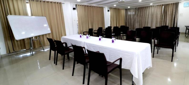 吉尔纳尔酒店(Hotel Girnar)图片