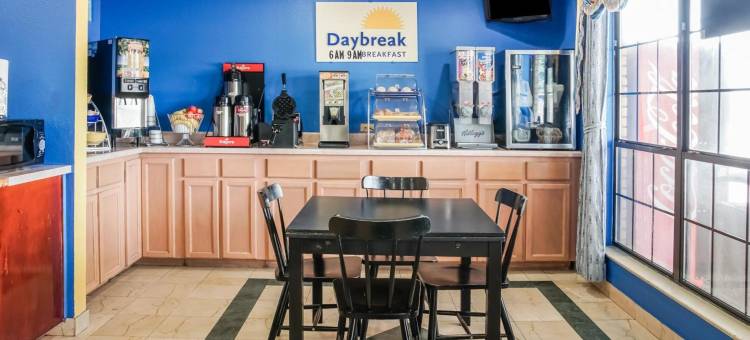 巴斯特罗普戴斯酒店(Days Inn by Wyndham Bastrop)图片