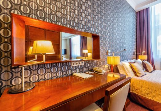 Hotel Rajkin Plaza Hotel Overview