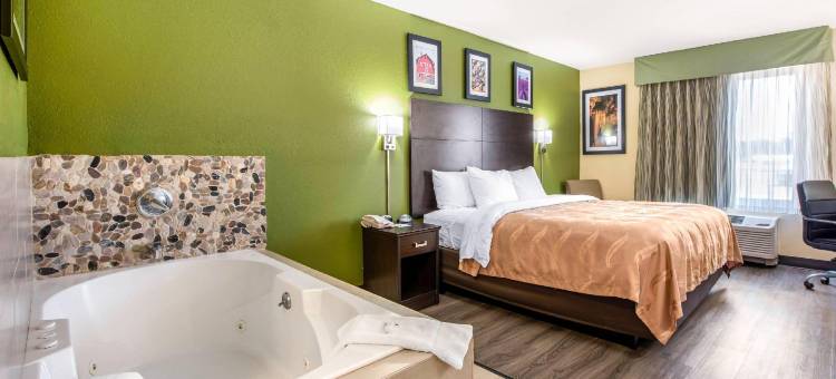 布兰登堡-诺克斯堡品质酒店及套房(Quality Inn & Suites Brandenburg - Fort Knox)图片