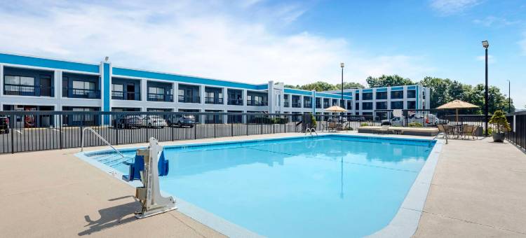 雷鸟汽车贝斯特韦斯特酒店(Best Western Thunderbird Motel)图片