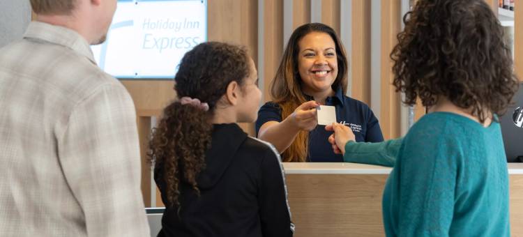 锡永智选假日套房酒店(Holiday Inn Express & Suites Sion)图片