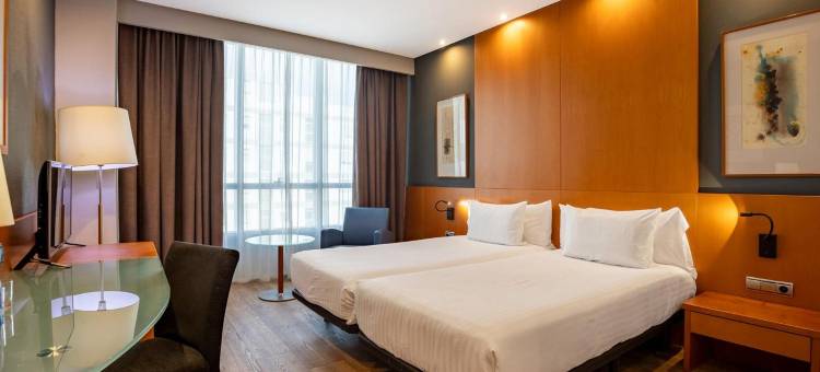 亚特兰蒂达丝绸酒店(Silken Atlántida Santa Cruz)图片