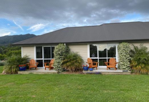 Fitzroy Bnb Hotel Overview