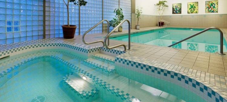 温哥华机场丽笙酒店(Radisson Hotel Vancouver Airport)图片