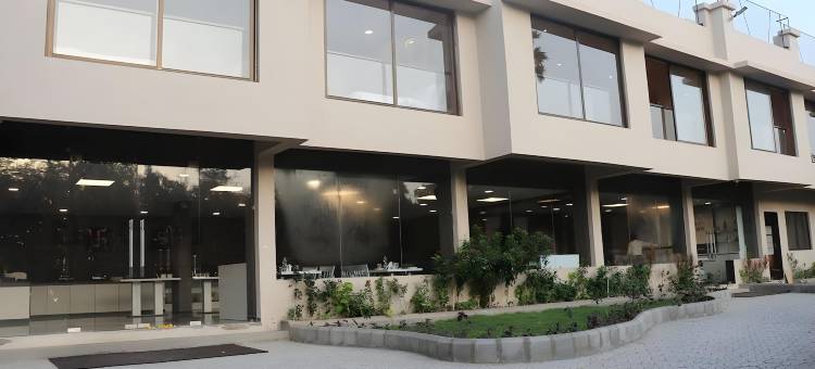 达曼鸟巢灯塔度假村(Nest Beacon Resort Daman)图片