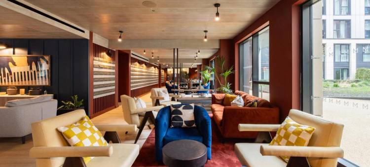 由查尔斯·霍普管理的利兹中心(Charles Hope Leeds)图片