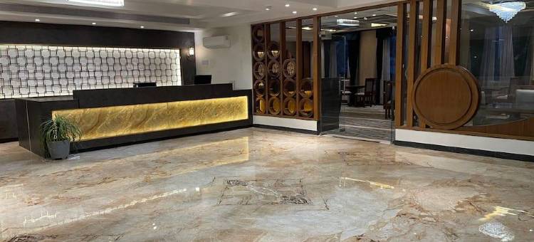 阿格拉尼尔克拉克斯快捷酒店(Neel Clarks Inn Express)图片