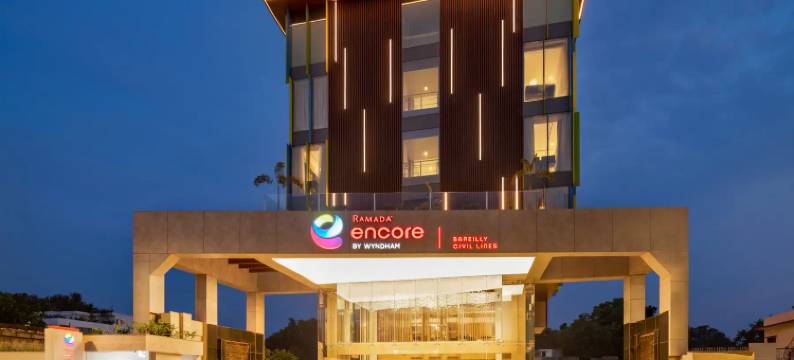 巴里利温德姆华美达安可酒店(Ramada Encore by Wyndham Bareilly Civil Lines)图片